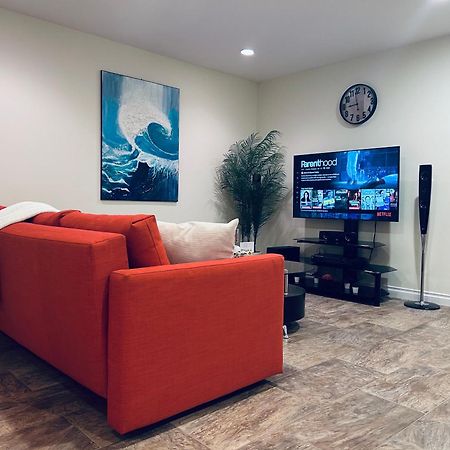 A Private Suite In Port Moody מראה חיצוני תמונה