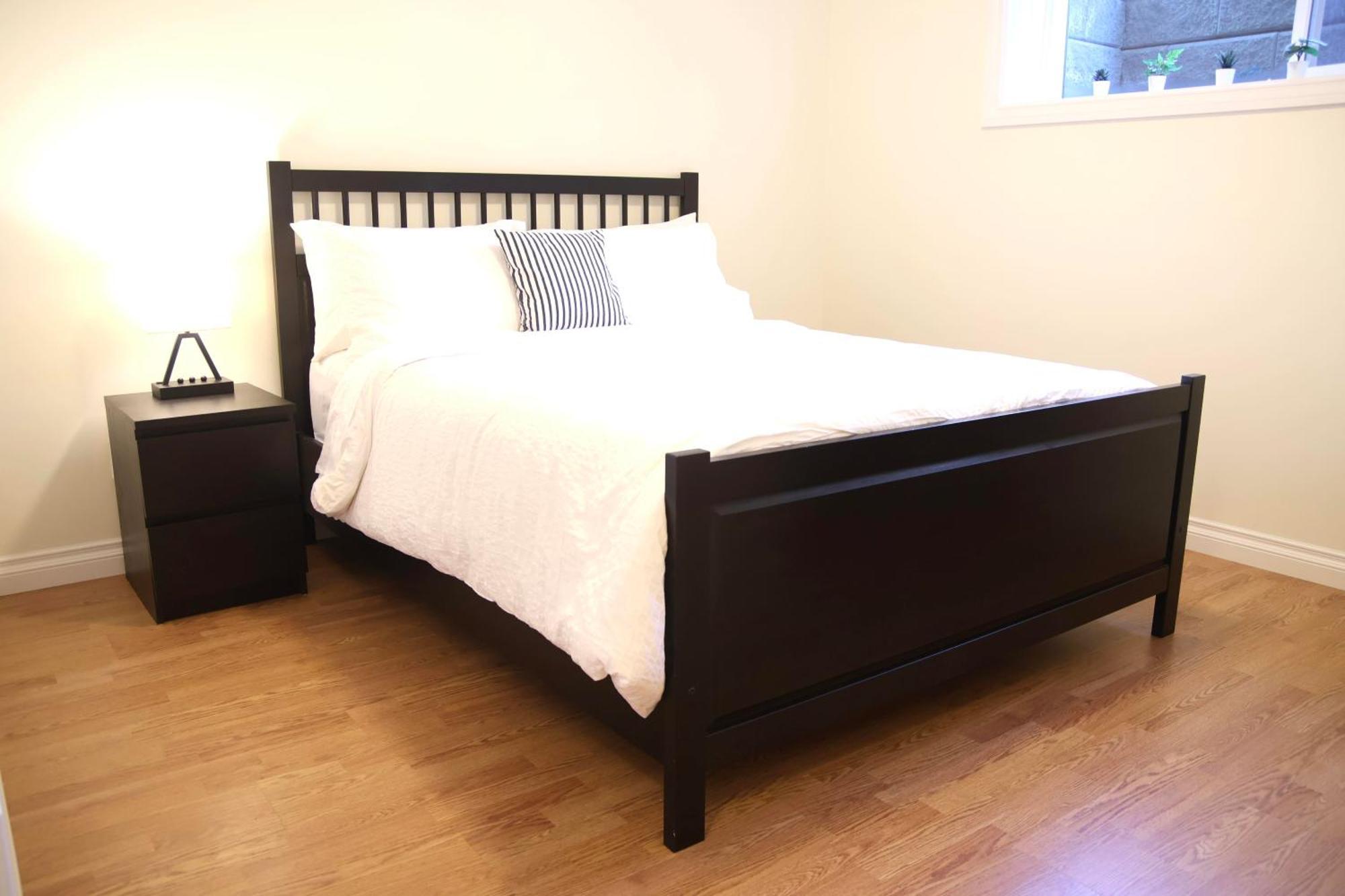 A Private Suite In Port Moody מראה חיצוני תמונה