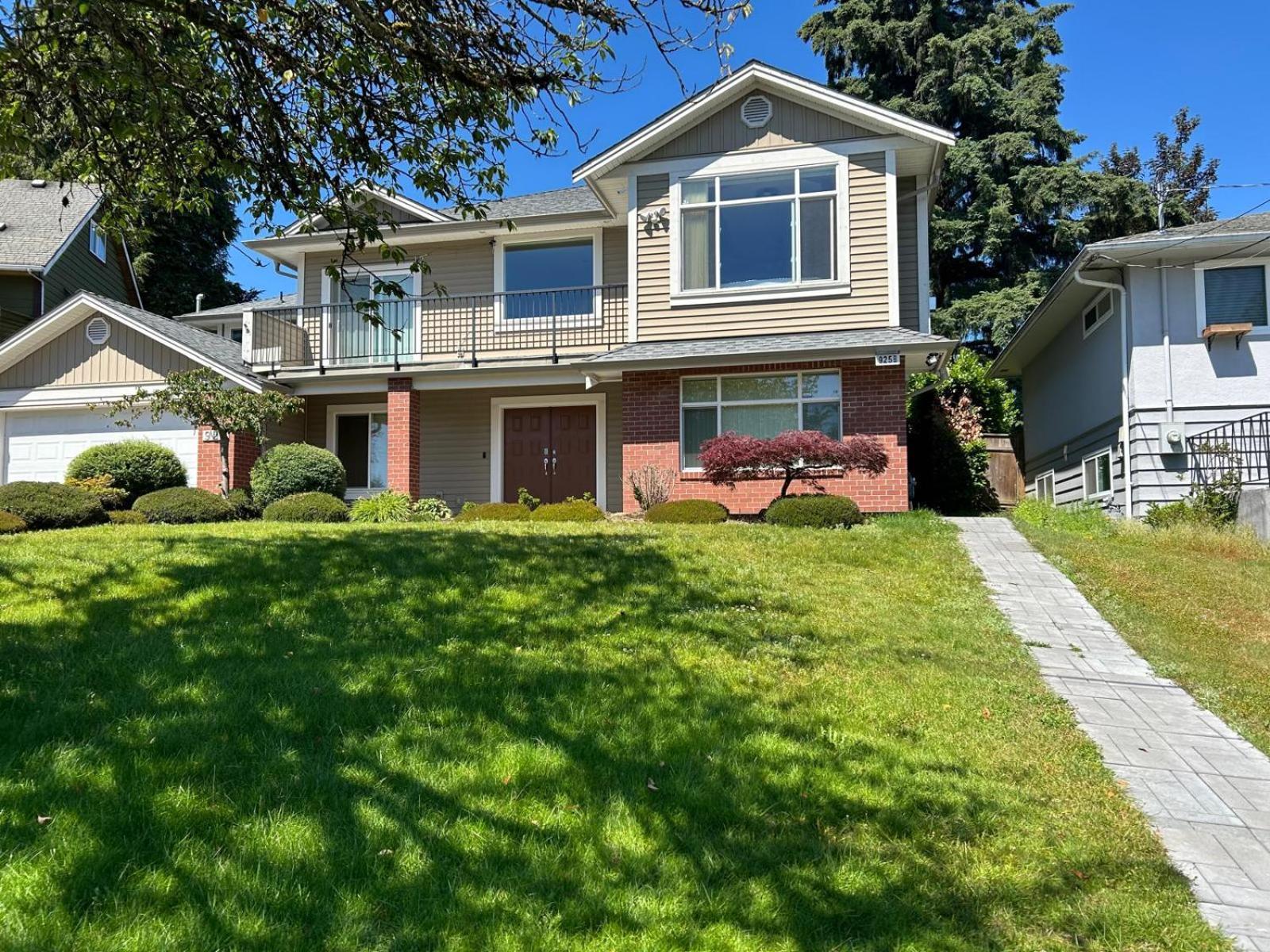 A Private Suite In Port Moody מראה חיצוני תמונה