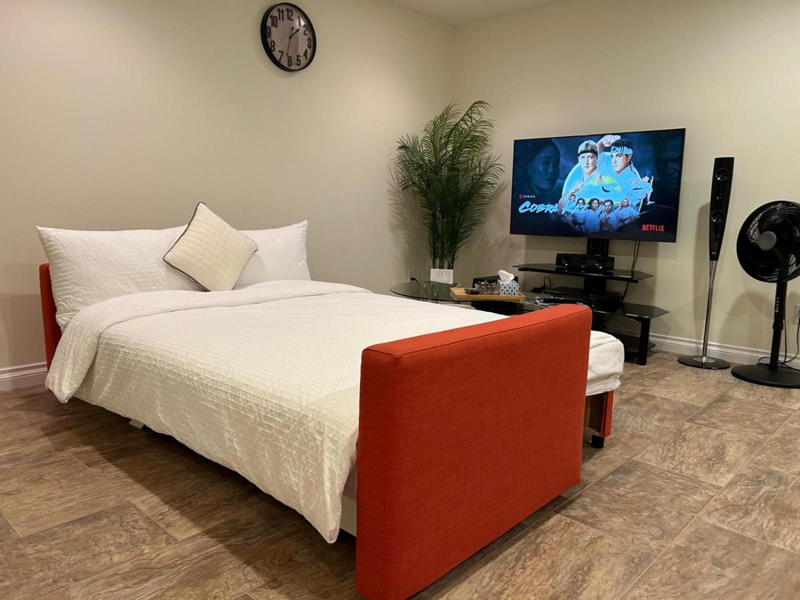 A Private Suite In Port Moody מראה חיצוני תמונה